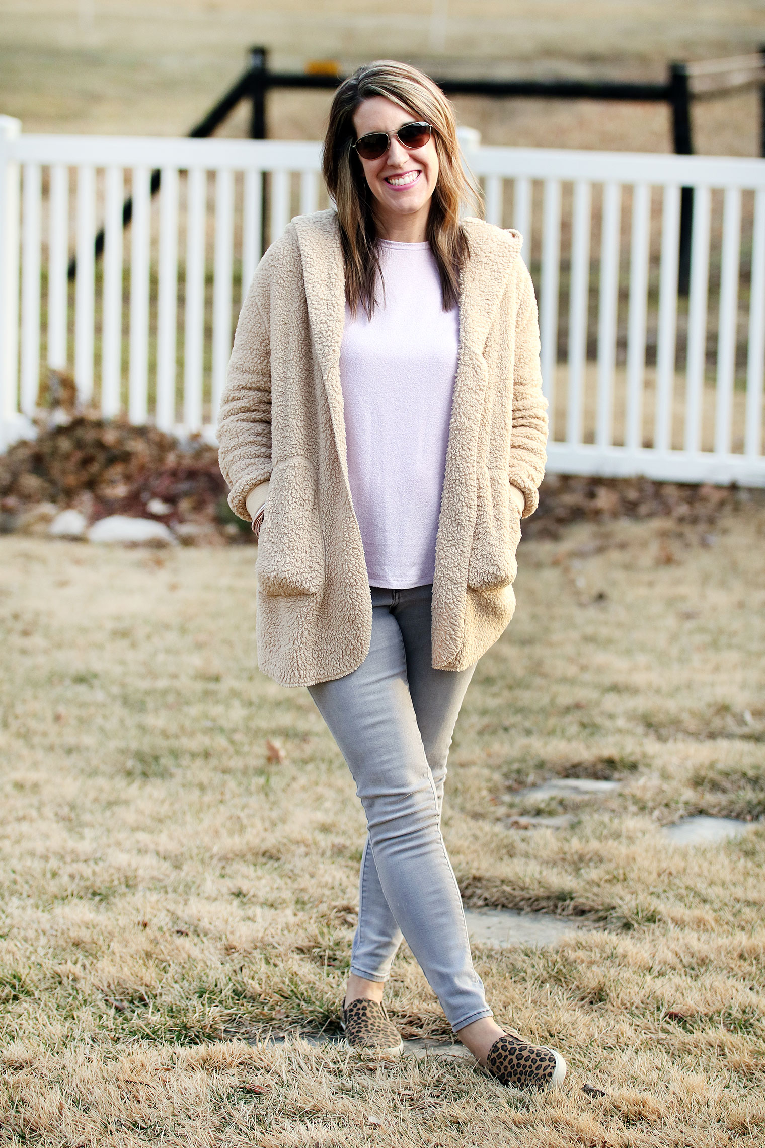 Thursday Fashion Files Link Up #199 – Pink and Gray Styled w/ Neutrals -  CurlyCraftyMom.com