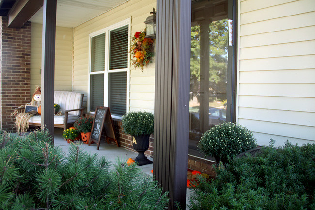 Side-view-of-entire-house