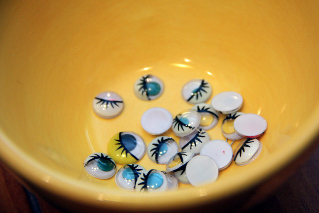 Craft_Pic-of-eyes