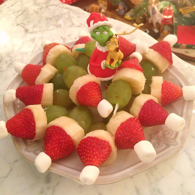 Grinch treats for Nathan! #theboylovesthegrinch! #healthychristmassnacks