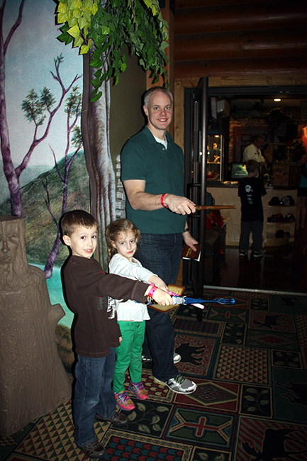 Magi_Showing-off-their-wands-all-3