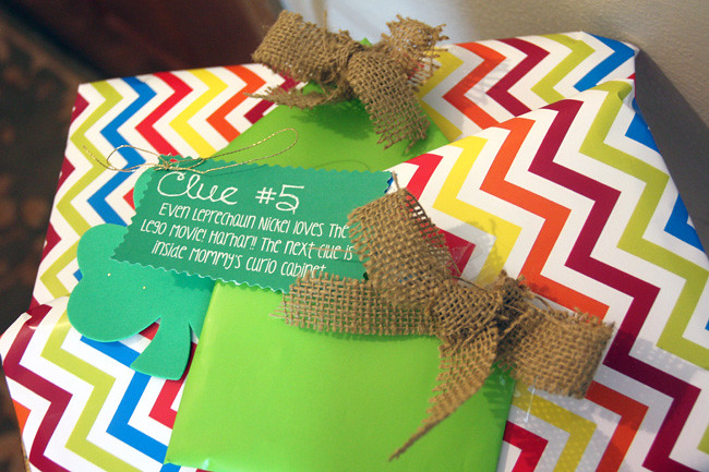 Clue-5_By-door-gifts