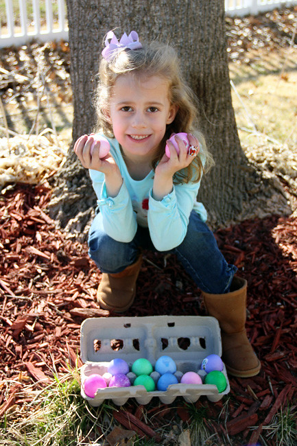 Aut-and-her-eggs