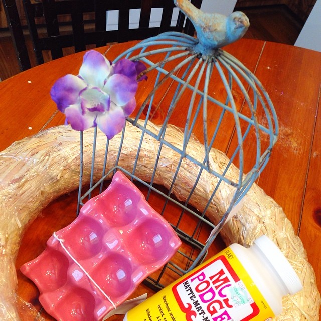 A little Monday pick me up, since I am still recovering from a cold Autumn and I went to Hobby Lobby after school, I have a Spring wreath idea, had to have the ceramic egg holder, Modge Podge and a darling little bird cage that I plan to use for a proje