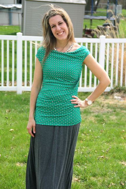 Green-Shirt_Mid-view