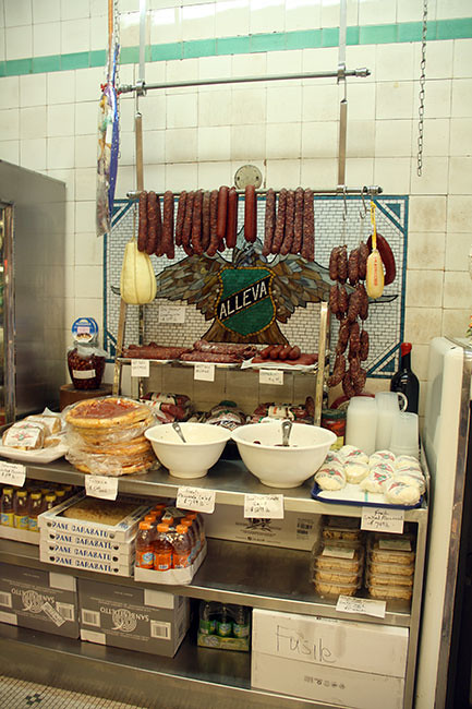 Little-Italy_meat-out