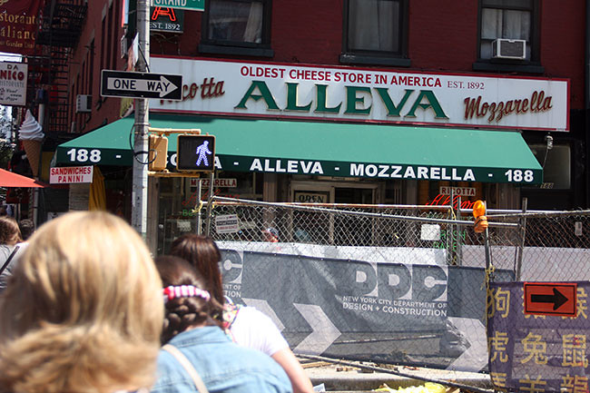 Little-Italy_Alleva
