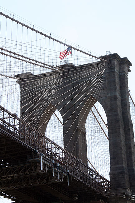 Brooklyn-Bridge_Flag