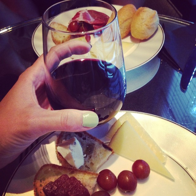 Indulgence hour at our hotel! Free drinks and hors d'oeuvres at our hotel every night! Cheers!