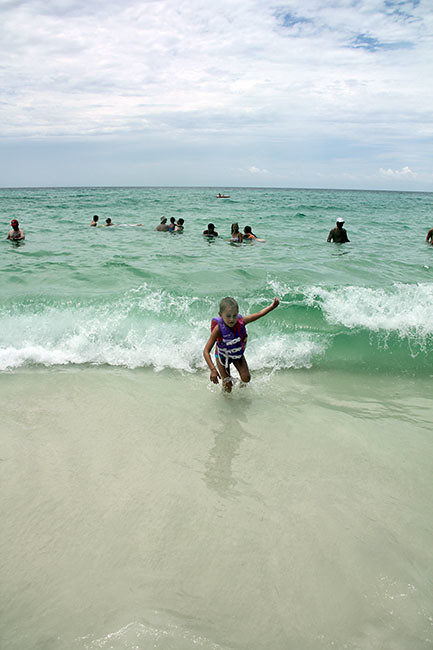 Aut-Running-from-Wave