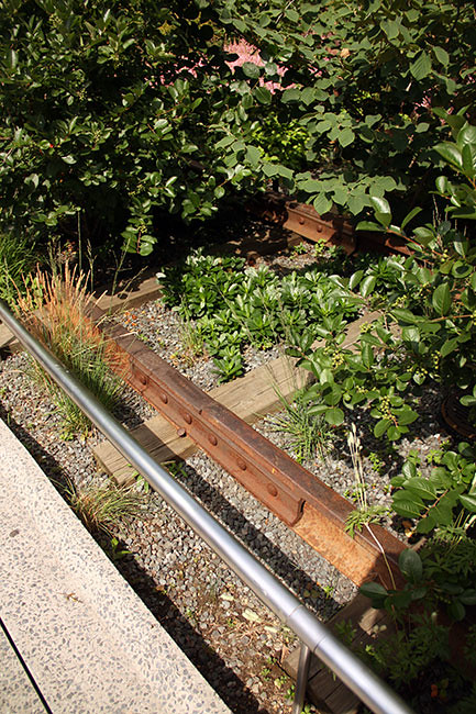 Highline_Railroad-track