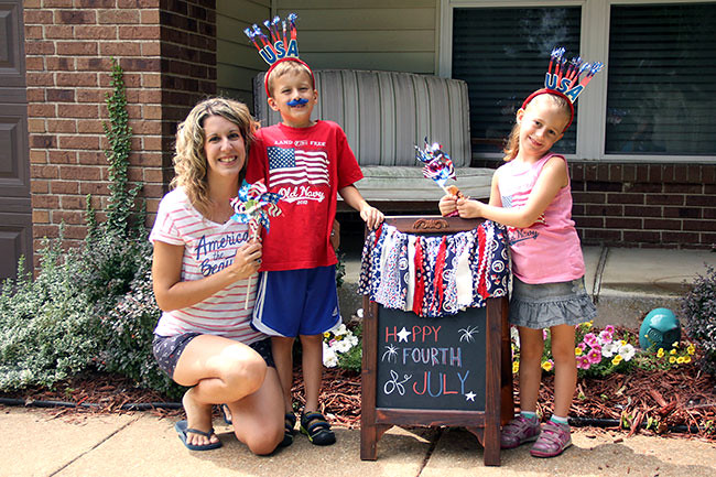 Me-and-Kids-with-Chalkboard