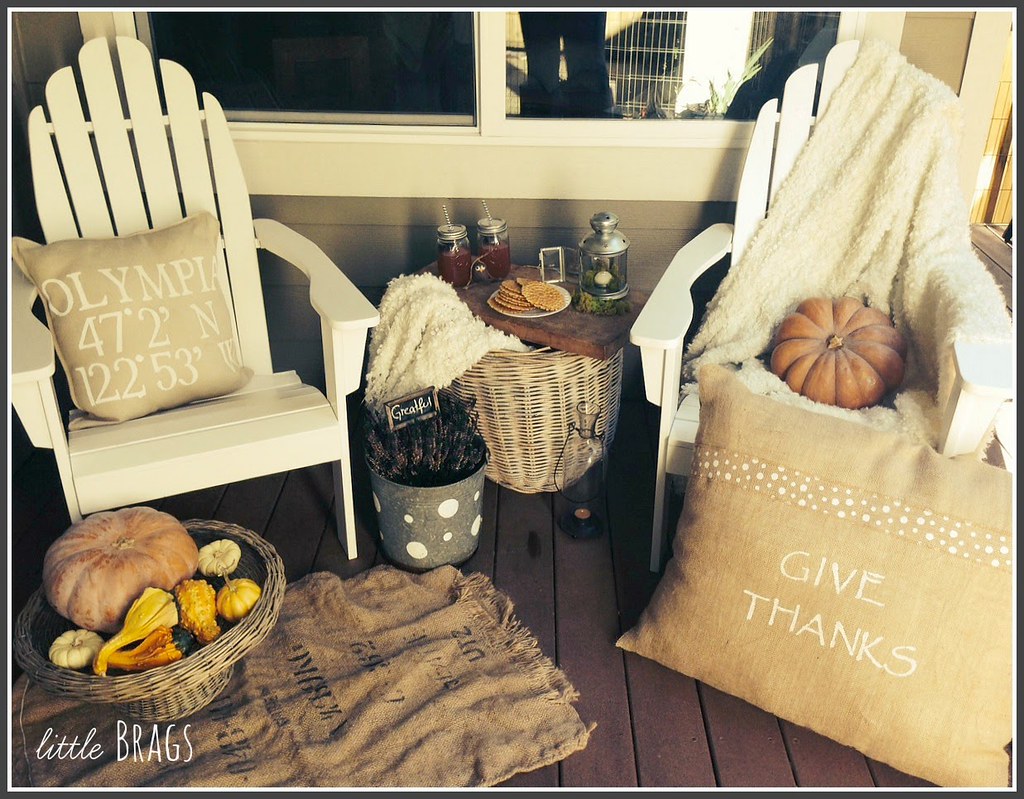 October Thanksgiving Patio 10