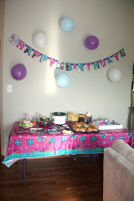 Food-Table