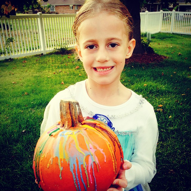 Well, we did it! Our first melted crayon pumpkin! Wasn't as messy as I thought it'd be... 😂🎃👍