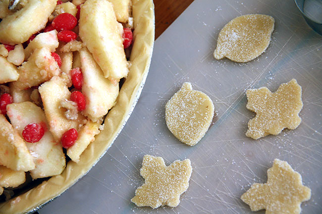 Making_Cut-Outs-and-Pie