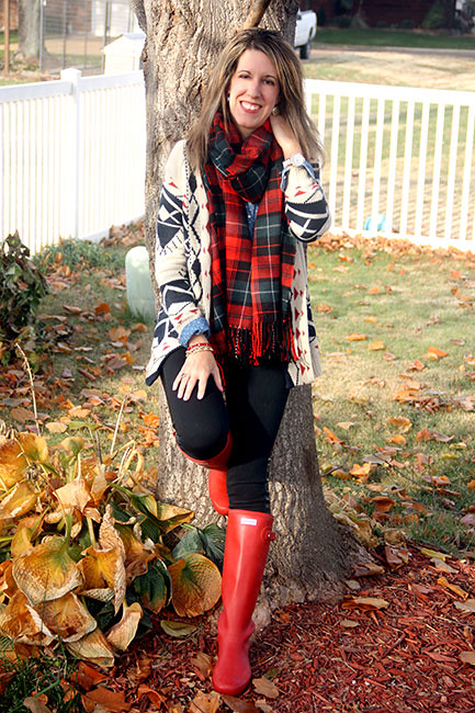 Leaning-against-tree