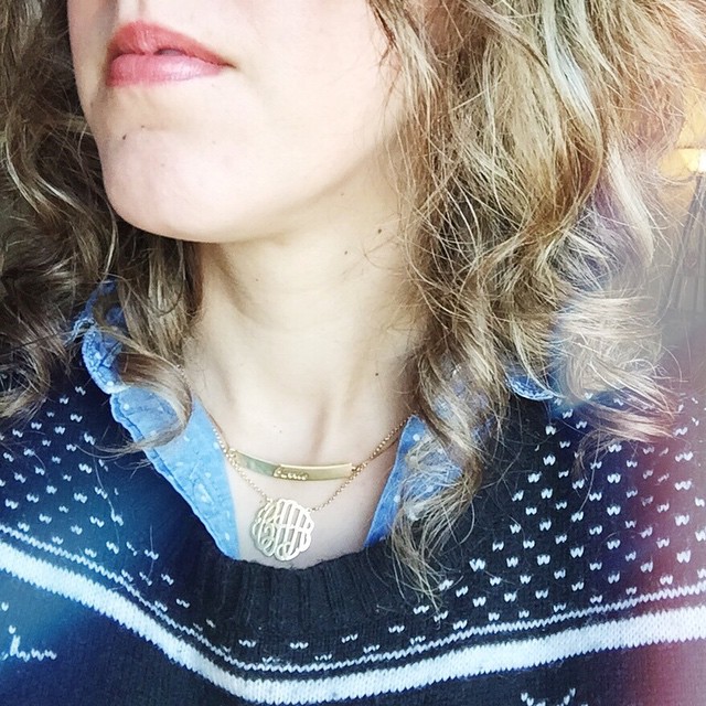 Necklace stacking is so, so fun!! ❤️👍❤️ I received my engraved bar necklace in gold by @byfaithaccessories yesterday and I love how it is longer than my other monogrammed necklace. I am going to be wearing these two necklaces together