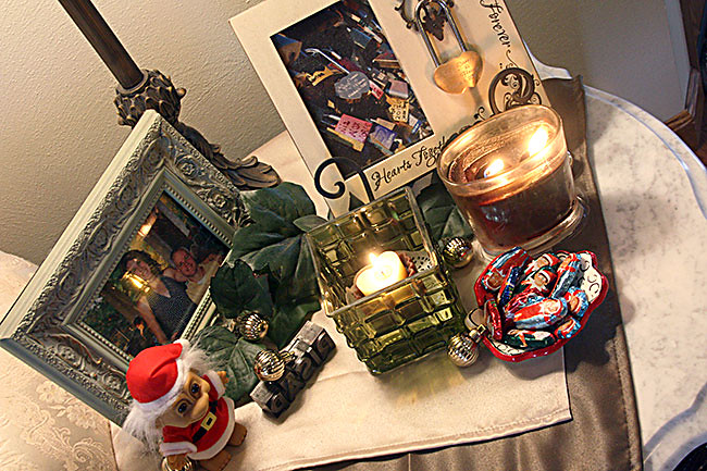 Living-Room_Coffee-Table_Close-Up2