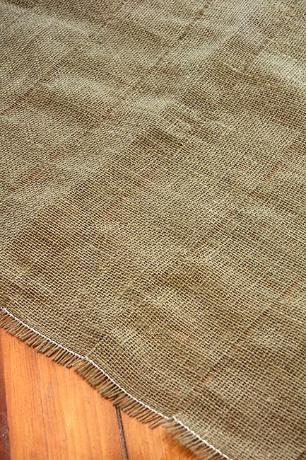 Making_How-to-cut-burlap