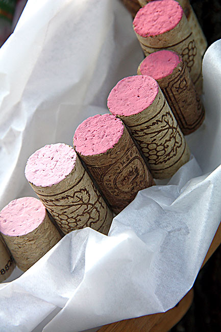 Bottle_Close-Up-of-Corks2