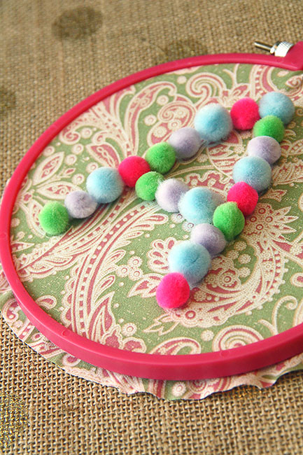 Pom-Pom12