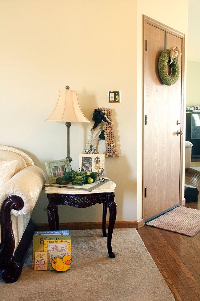 Little-Table-and-Books