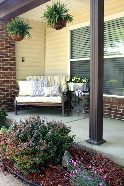 Front_Entire-Porch