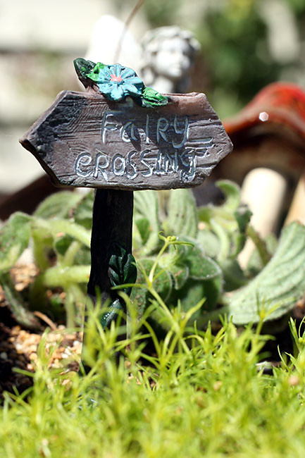 Fairy-Crossing-Sign