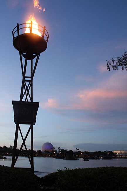 Night_Epcot2