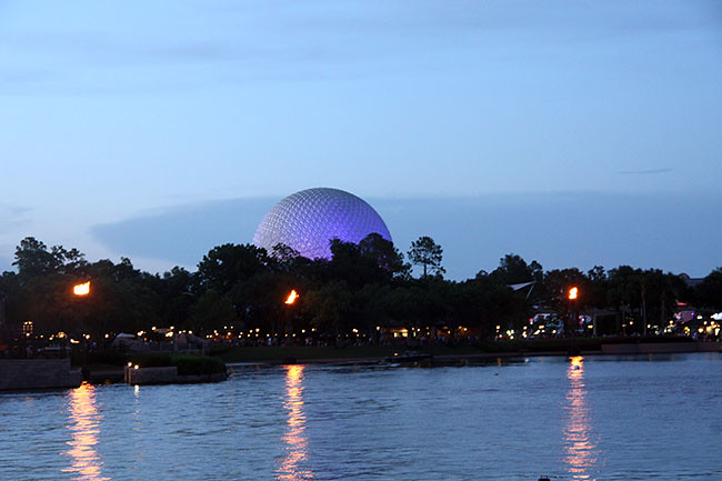 Night_Epcot4