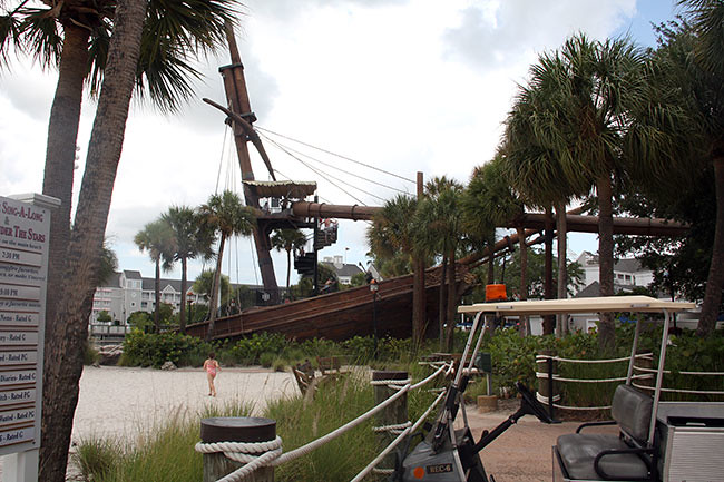 Pirate-Ship-Water-Slide
