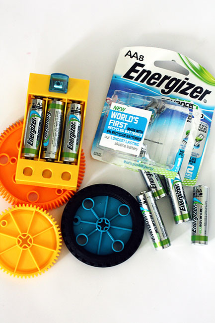 Energizer-Batteries-Used-In-Toys2