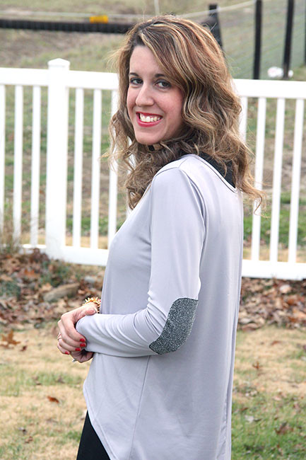 GrayOutfit2