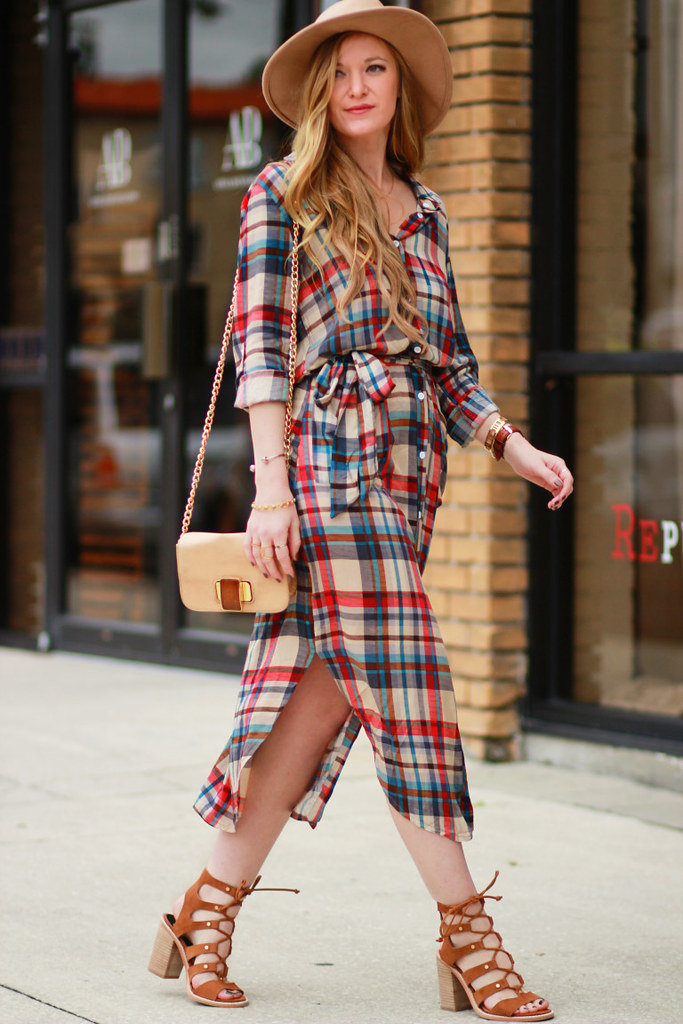 midi-plaid-dress-1-768x1152