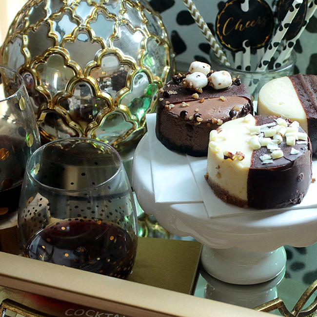 Shari'sBerries_9_650