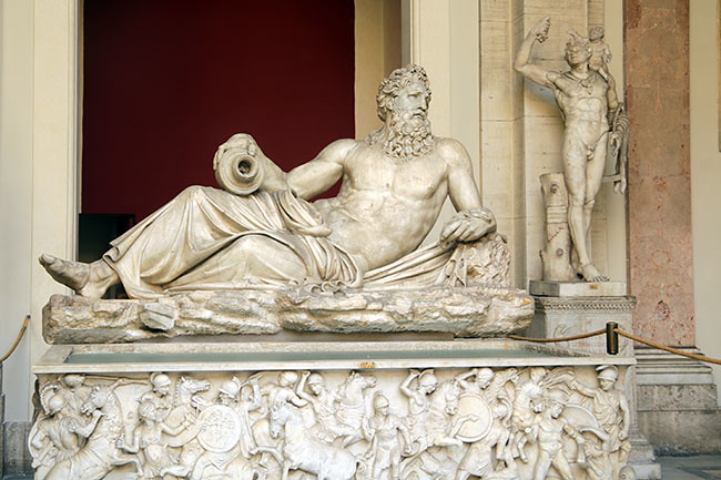 Cortile-delle-Statue