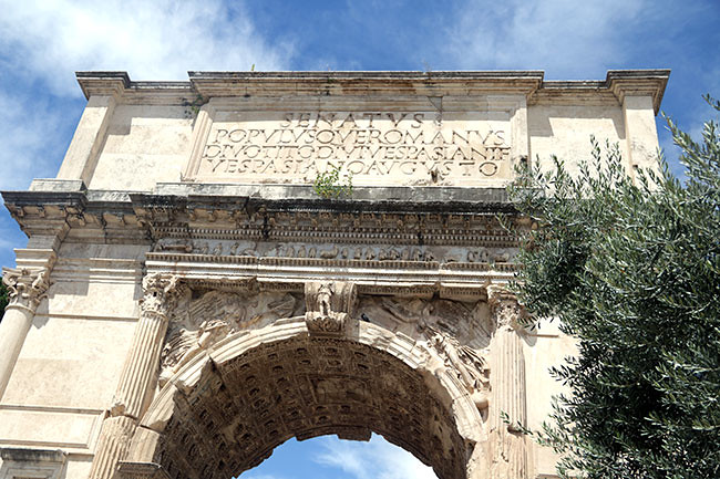 RomanForum6