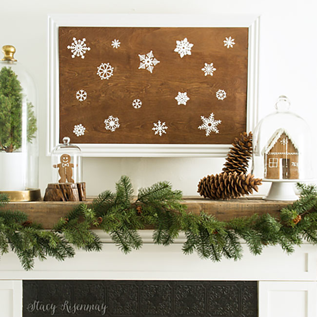 holiday-mantel_650