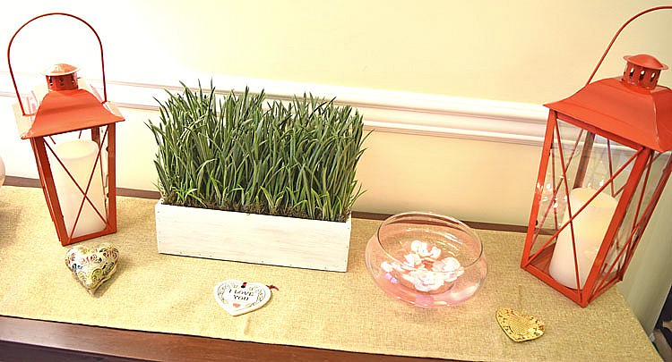console-table-faux-grass-planter
