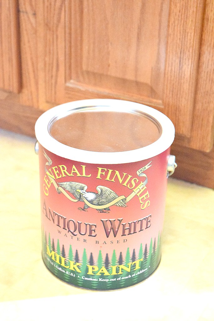 white-milk-paint-general-finishes