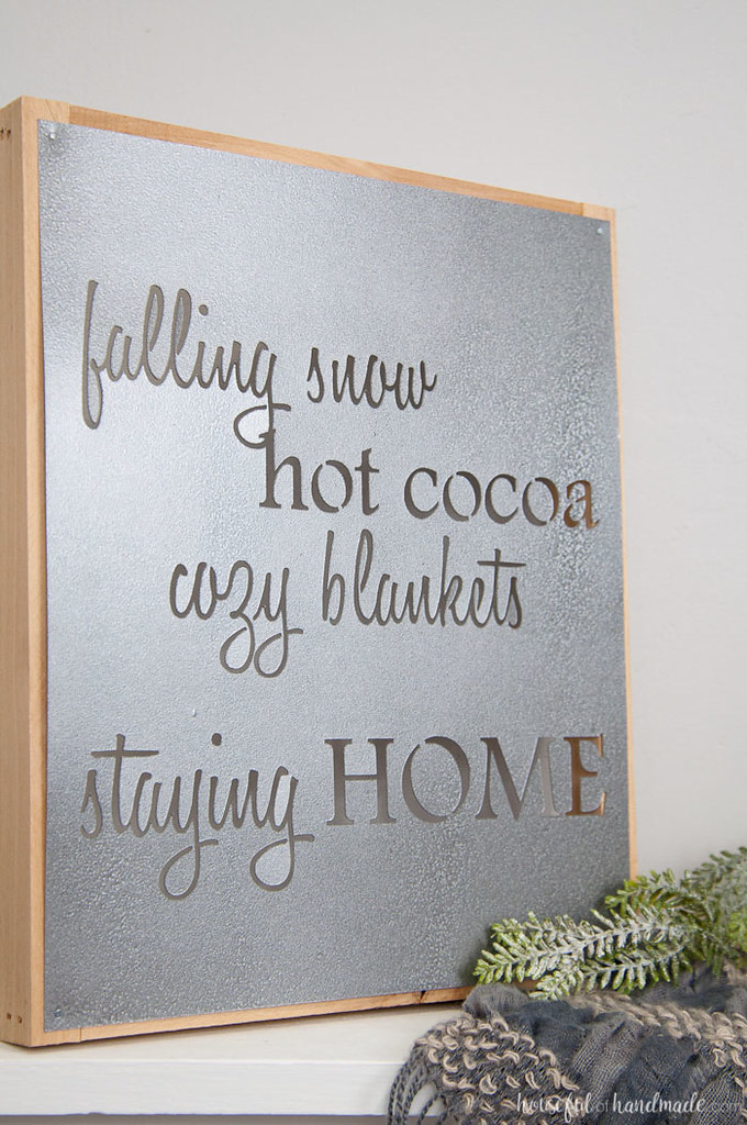 faux-metal-farmhouse-sign-diy-9