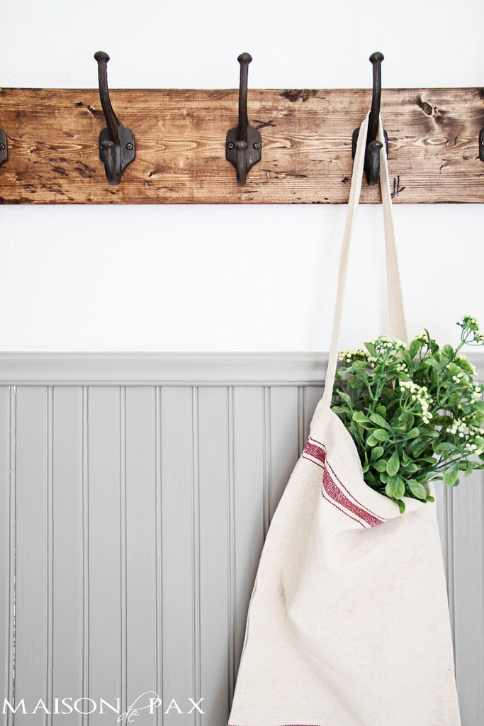 diy-rustic-coat-rack-bag