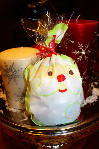 Santa-Trail-mix-front