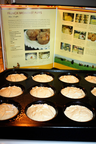 Pour-into-muffie-pan