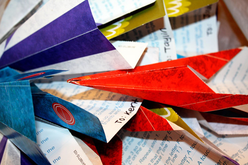 Closeup-bag-of-airplanes