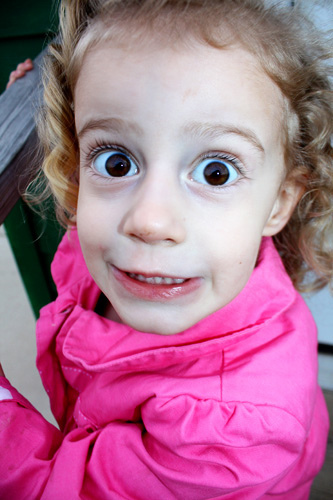 Aut-BIG-eyes