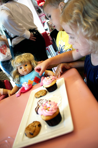 kids-with-dessert