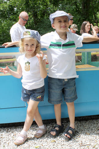 Kids-after-train-ride