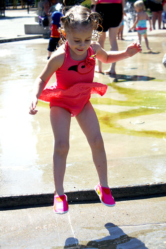 Aut-in-mid-air